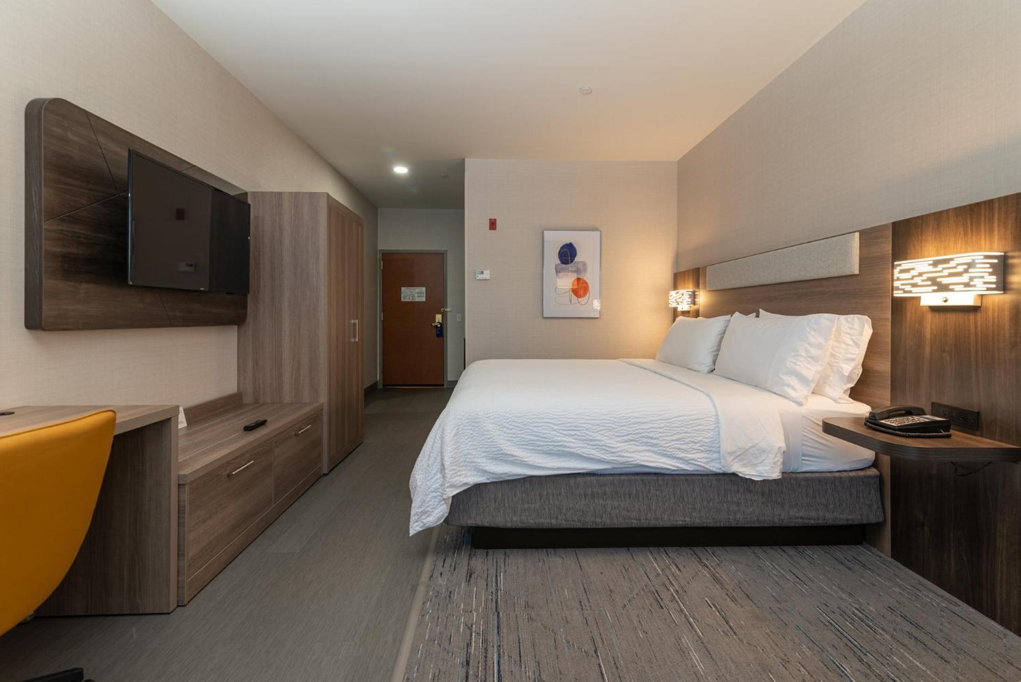 Holiday Inn Express Hotel & Suites Hampton South-Seabrook By Ihg Exterior photo