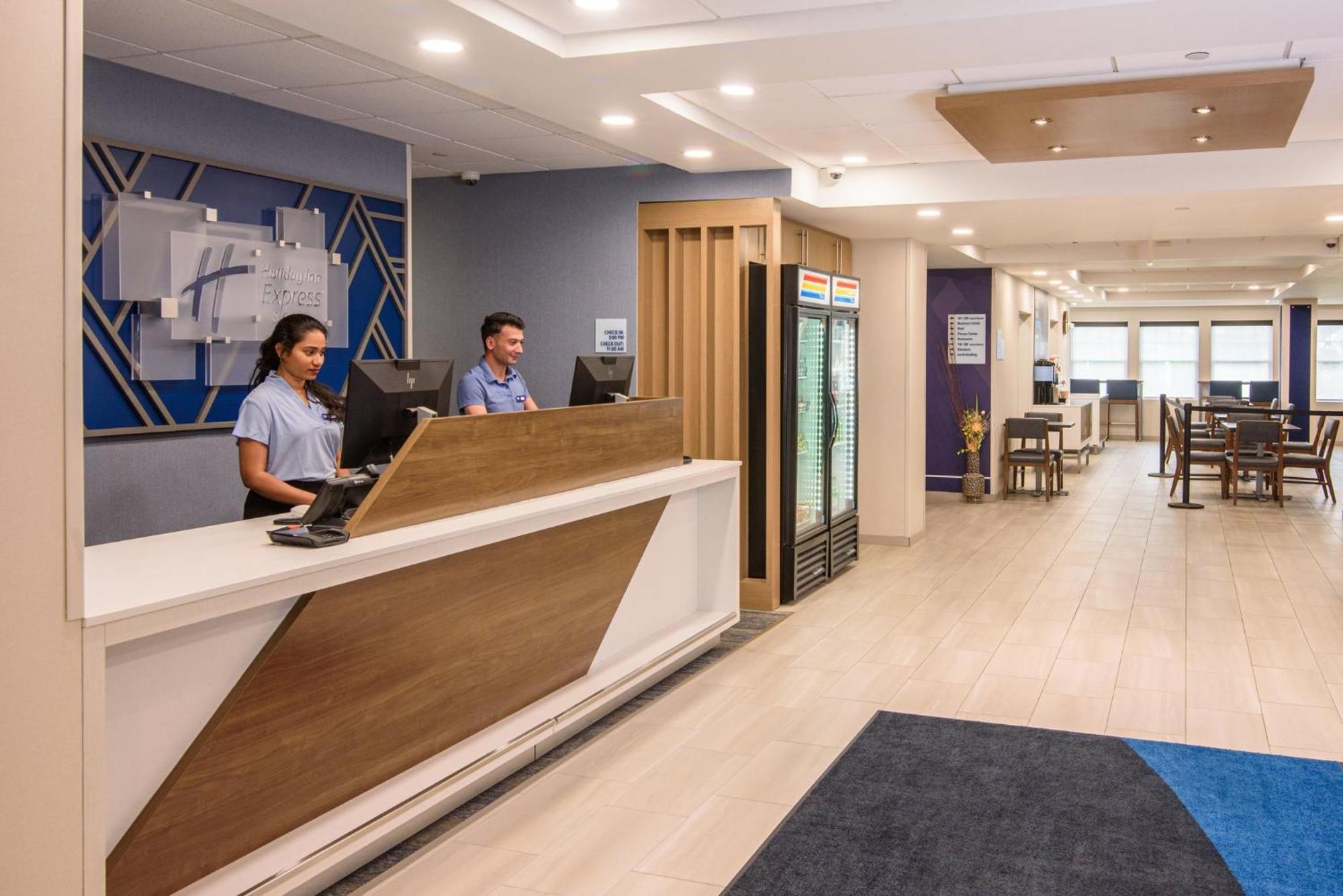 Holiday Inn Express Hotel & Suites Hampton South-Seabrook By Ihg Exterior photo